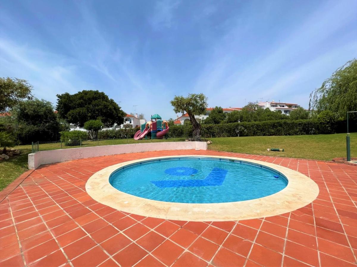 Albufeira Twins 1 With Pool By Homing Apartment Ngoại thất bức ảnh
